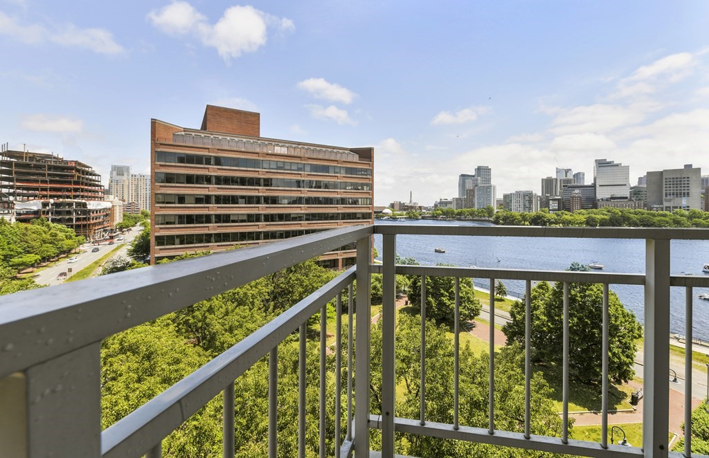 75-83 Cambridge Parkway, Unit E806 Cambridge, MA 02142 - Photo 6 of 18