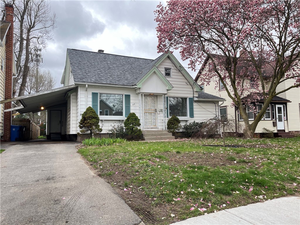 35 Banker Place Rochester, NY 14616 - Photo 1 of 1