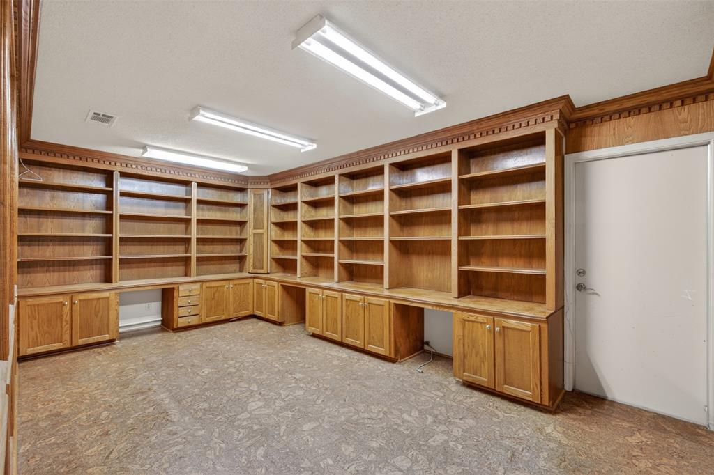 401 Cane Bend Drive Haughton, LA 71037 - Photo 18 of 27 a view of an empty room with a window