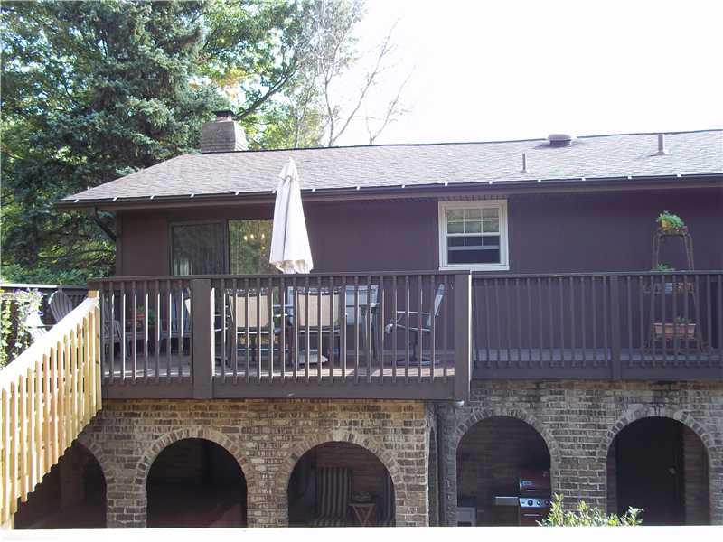 2016 Kentucky Lane Rochester, PA 15074 - Photo 2 of 25 Exterior Front.