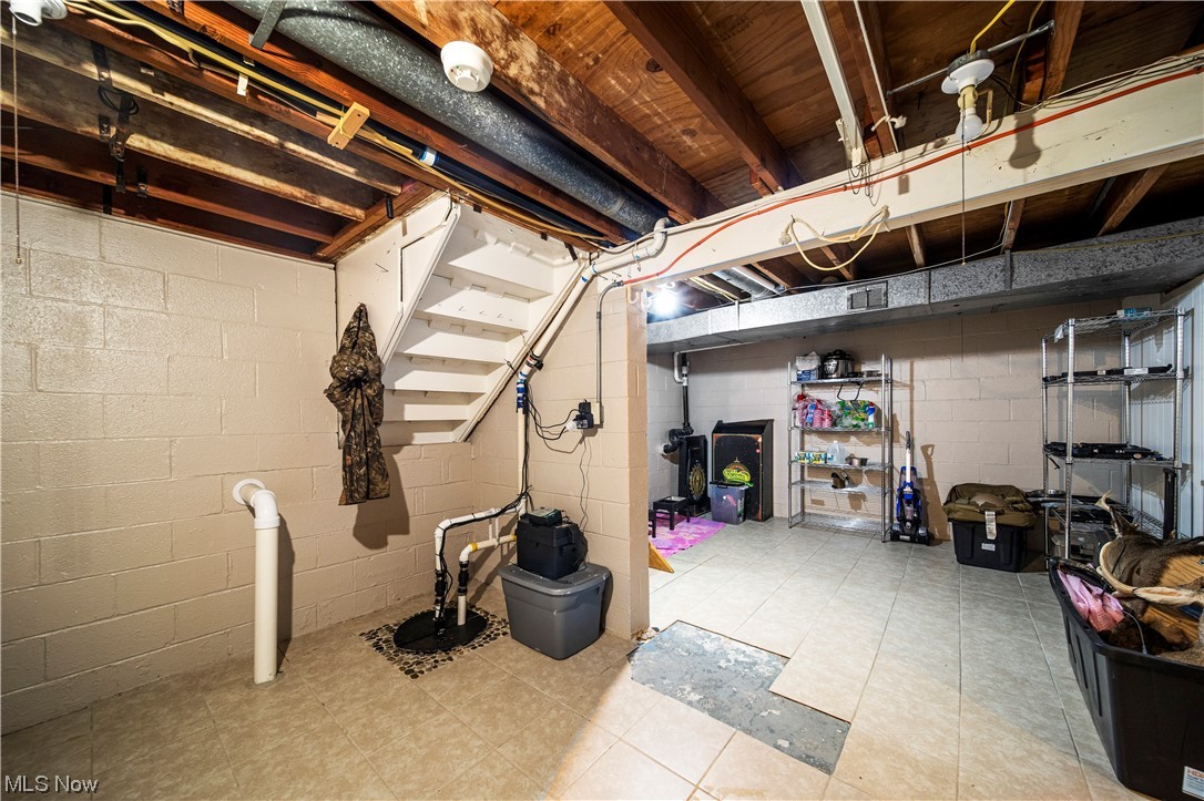 9944 Hoose Road Mentor, OH 44060 - Photo 27 of 35 Basement with light tile floors