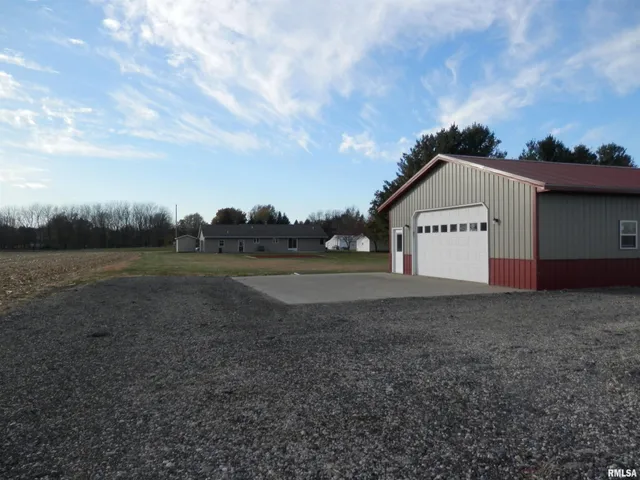 $398,000 | 505 Beech Street, Andover, IL 61238