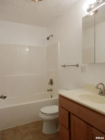 $398,000 | 505 Beech Street, Andover, IL 61238