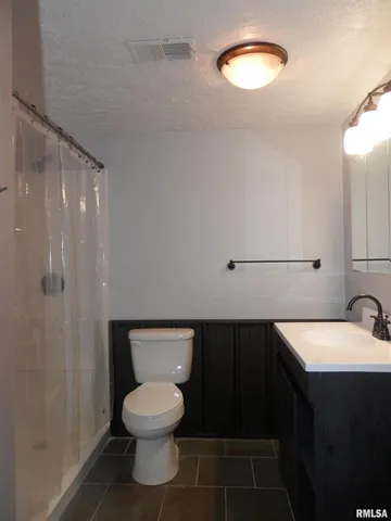 $398,000 | 505 Beech Street, Andover, IL 61238