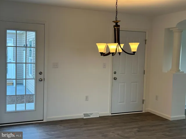 $297,730 | 466 Eastwood Lane, Lancaster, PA 17601