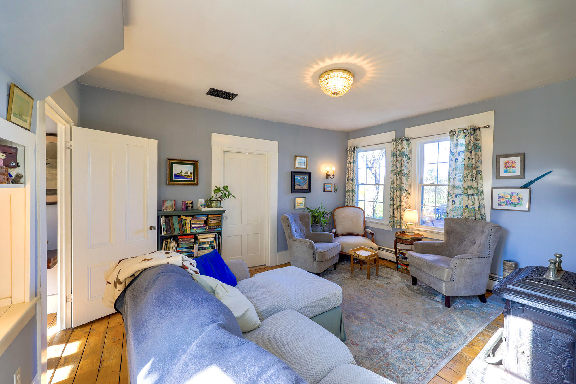 389 Higgins Road Pittsfield, ME 04967 - Photo 18 of 80 sitting area-1