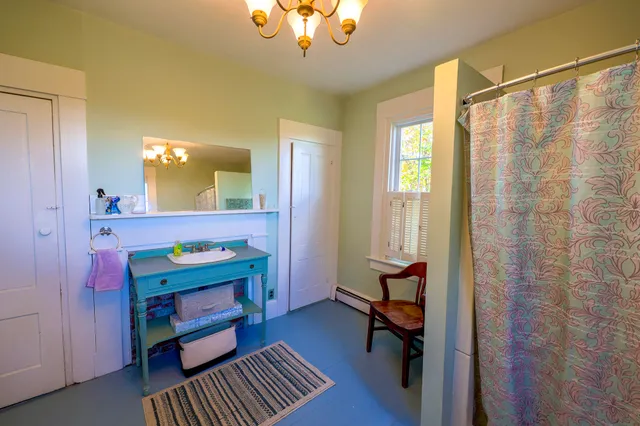 $539,500 | 389 Higgins Road, Pittsfield, ME 04967