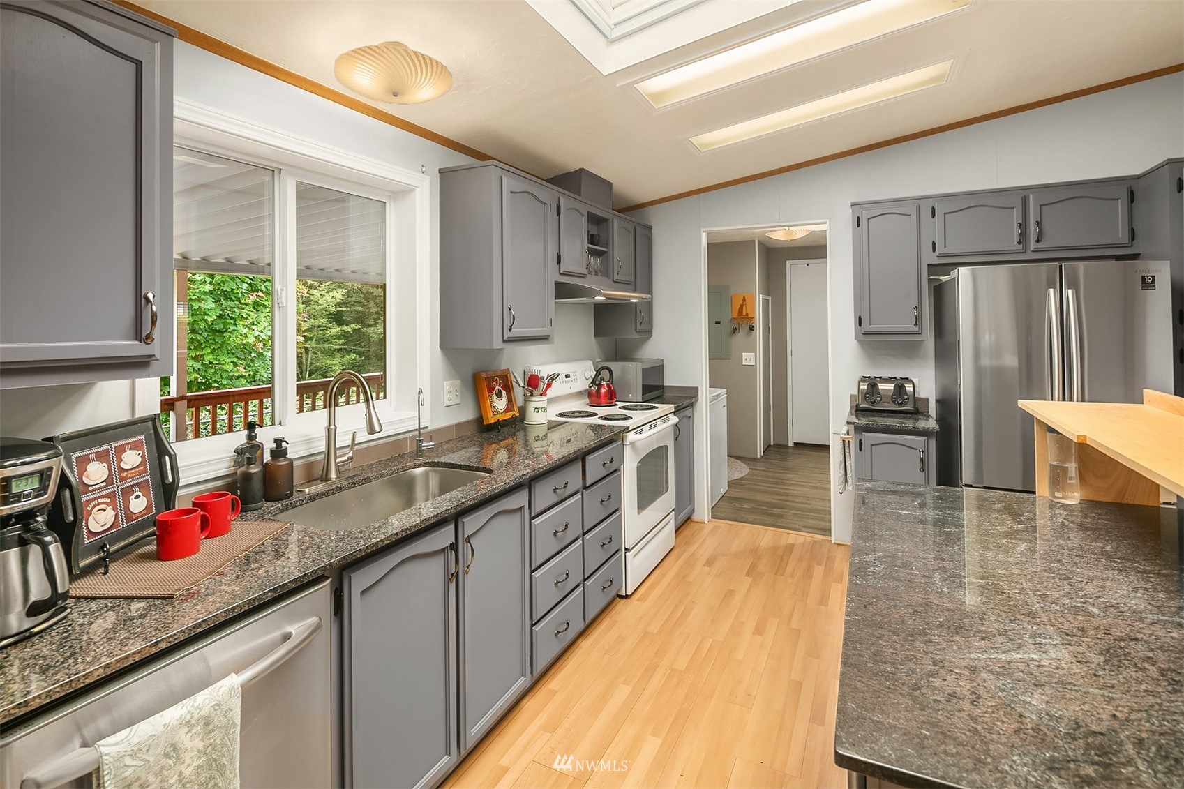 12500 Northeast 198th Street Bothell, WA 98011 - Photo 20 of 37 Gallery Image 20
