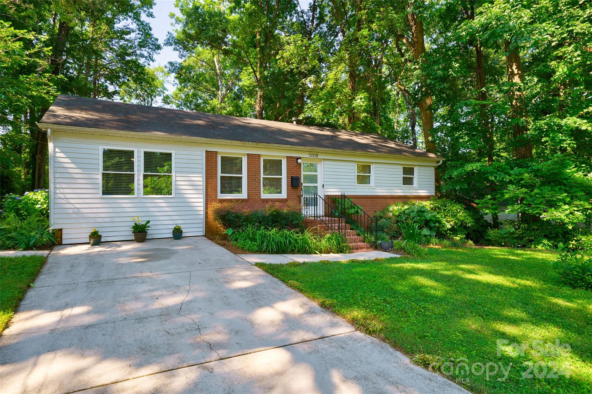 5008 Erickson Road Charlotte, NC 28205 - Photo 28 of 29 Gallery Image 28