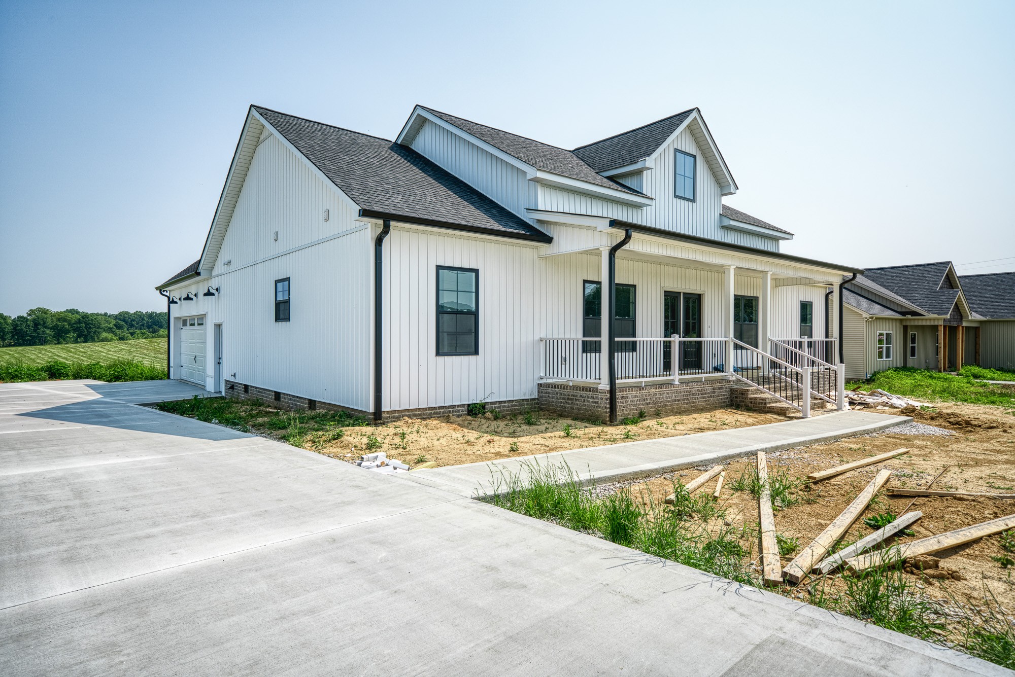 2352 Duck Pond Road Sparta, TN 38583 - Photo 3 of 27 Gallery Image 3