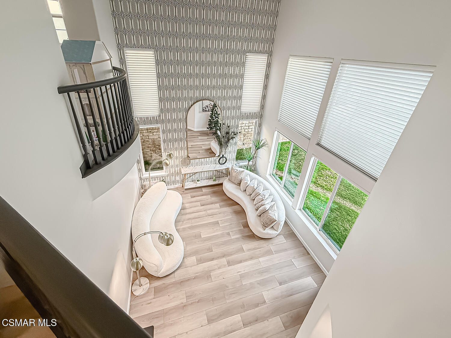 5816 Painted Pony Circle Simi Valley, CA 93063 - Photo 25 of 46 fStairs and Landing3