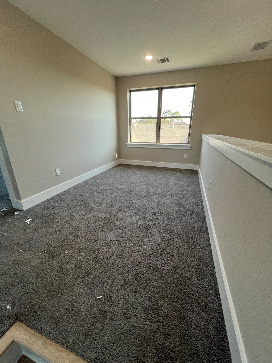 2511 Martinas Ct Spring Spring, TX 77388 - Photo 16 of 30 an empty room with windows