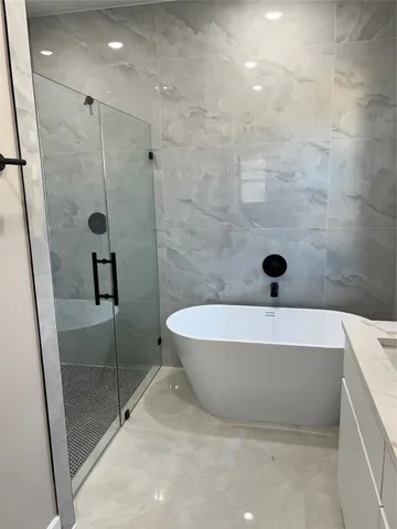 an empty room with closet