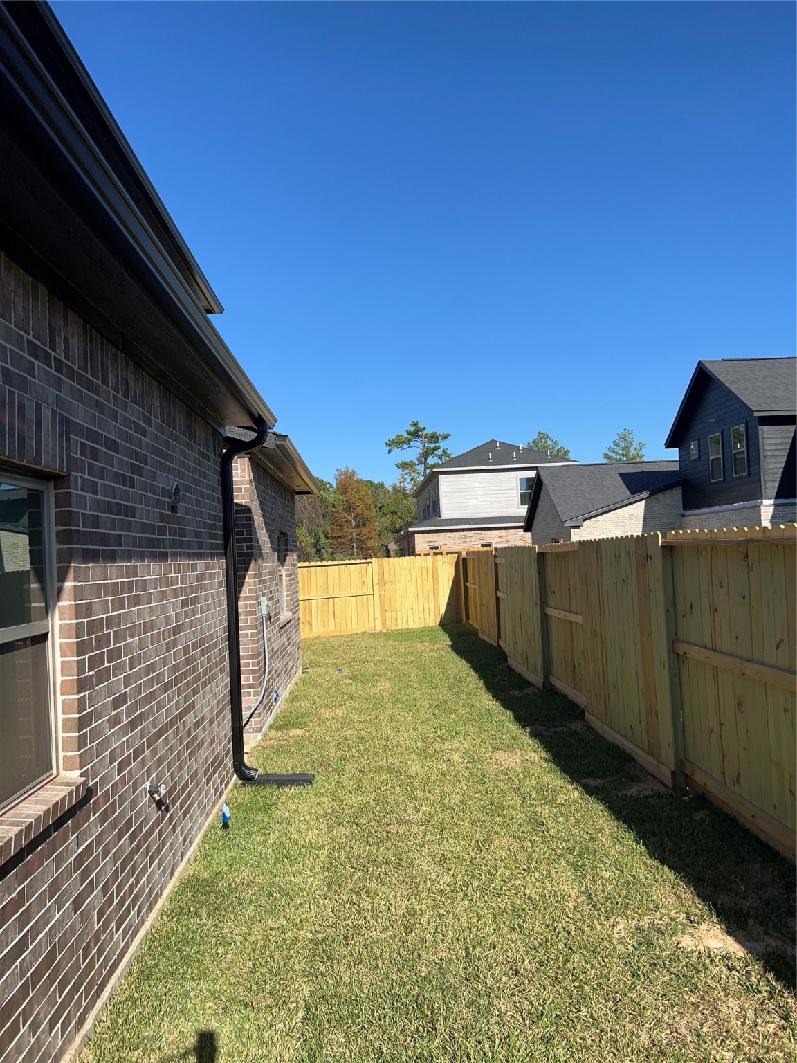 2511 Martinas Ct Spring Spring, TX 77388 - Photo 8 of 30 a view of a backyard of the house