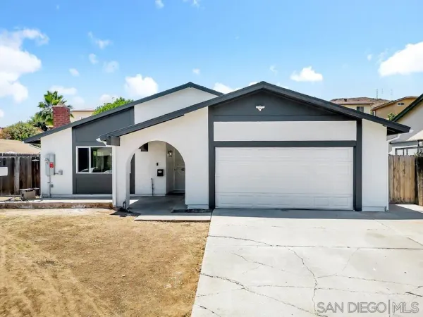$900,000 | 10708 Ironwood Avenue, Santee, CA 92071