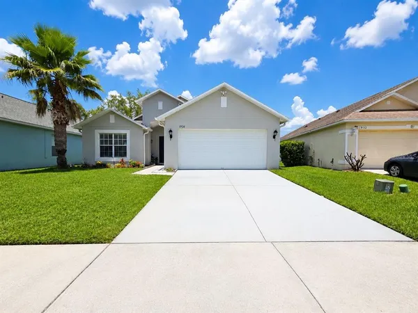 $2,250 | 1926 Darlin Circle, Orlando, FL 32820
