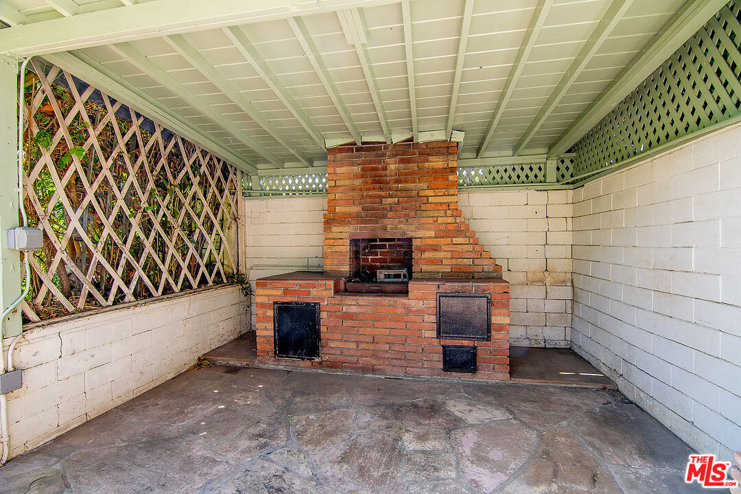 10537 Rochester Avenue Los Angeles, CA 90024 - Photo 52 of 52