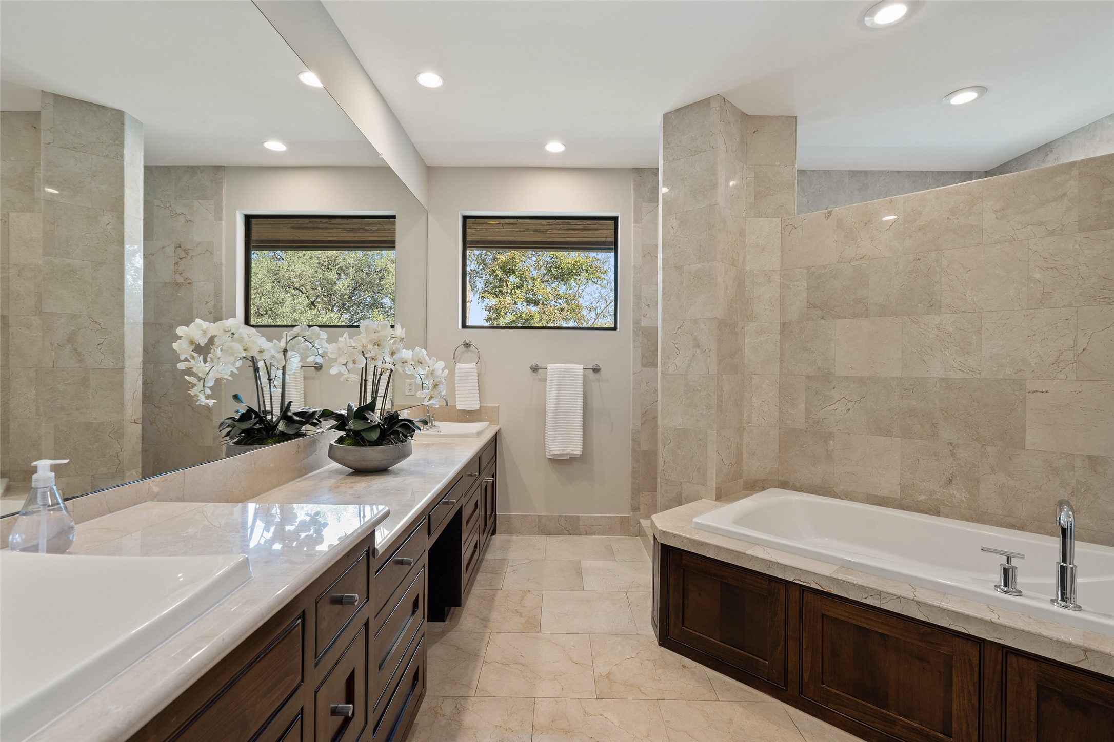 1907 McCall Road Austin, TX 78703 - Photo 24 of 35