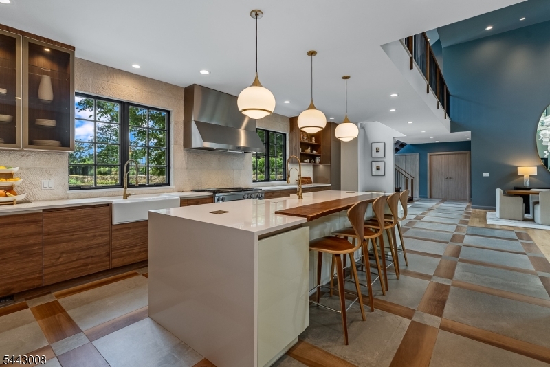 175 Round Top Road Bernardsville, NJ 07924 - Photo 12 of 35