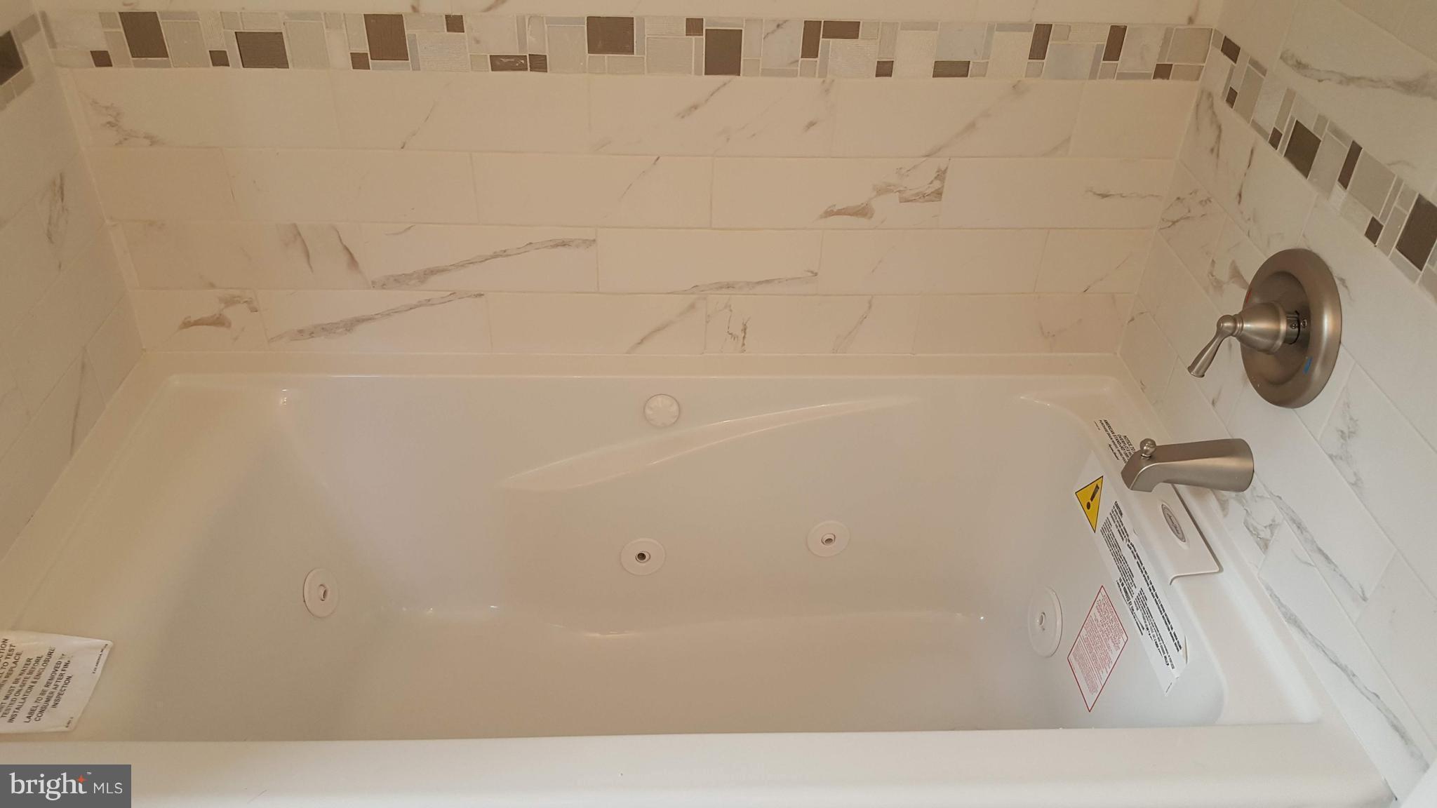 3807 Milford Mill Road Baltimore, MD 21244 - Photo 24 of 30 Bath (Master)