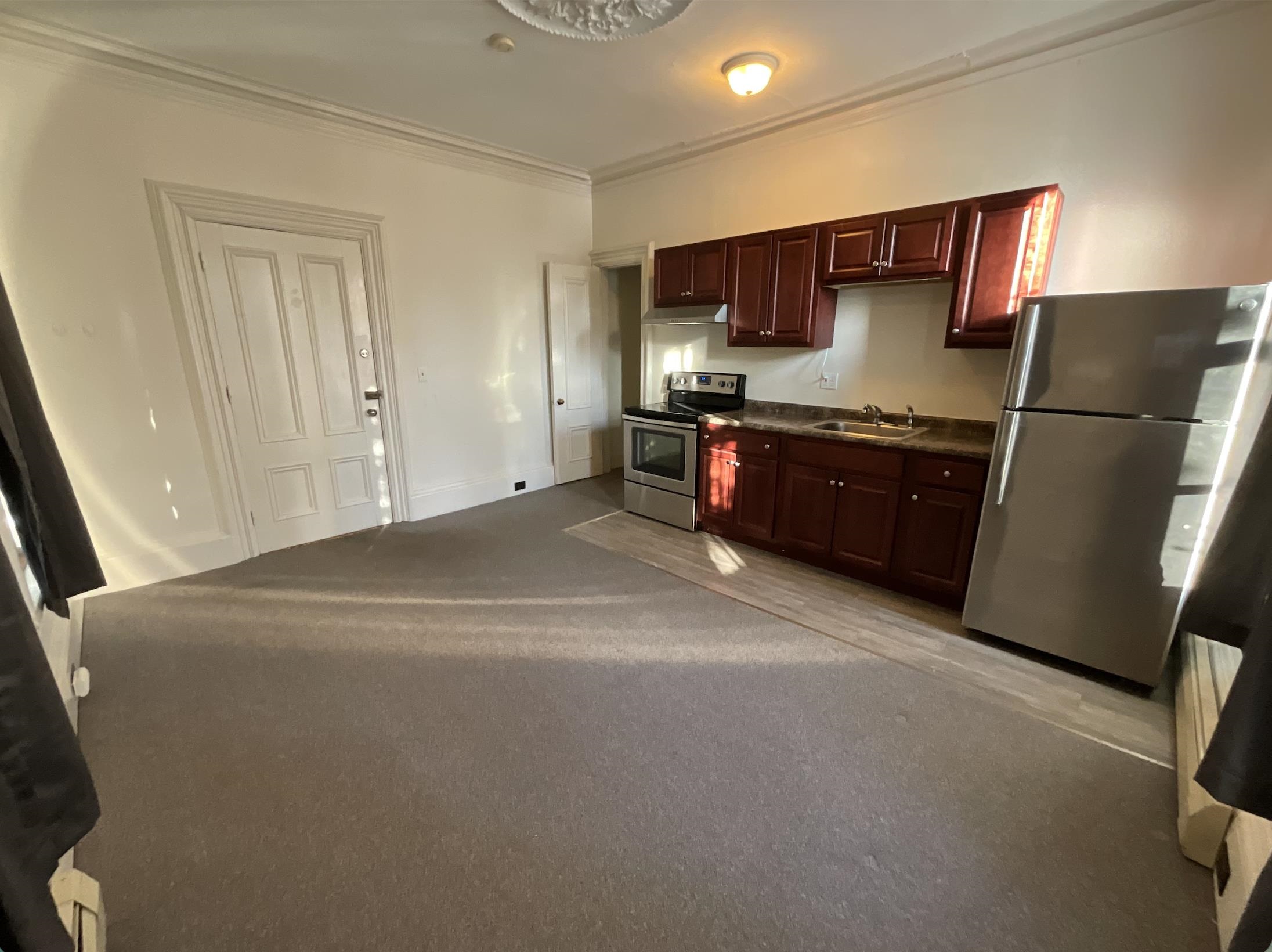 173 Washington Street Keene, NH 03431 - Photo 8 of 30