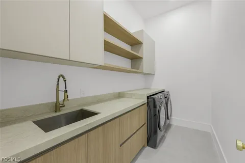 $985,000 | 3606 Southwest 3rd Street, Cape Coral, FL 33991