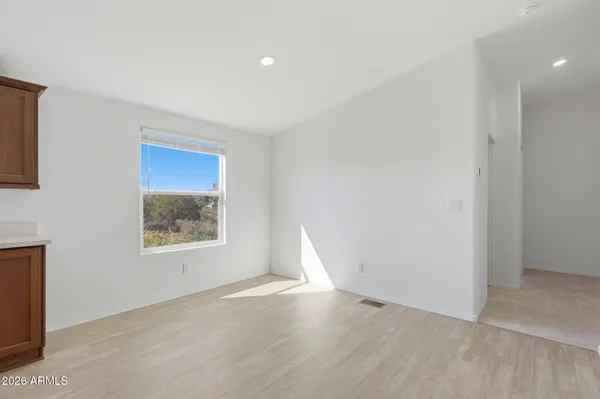 $319,500 | 20901 East Park View Lane, Cordes Lakes, AZ 86333