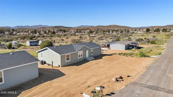 $319,500 | 20901 East Park View Lane, Cordes Lakes, AZ 86333