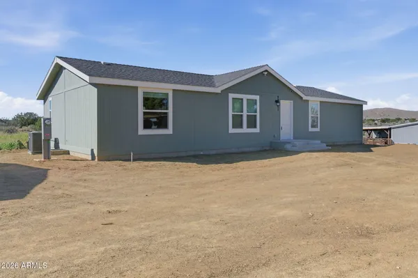 $319,500 | 20901 East Park View Lane, Cordes Lakes, AZ 86333