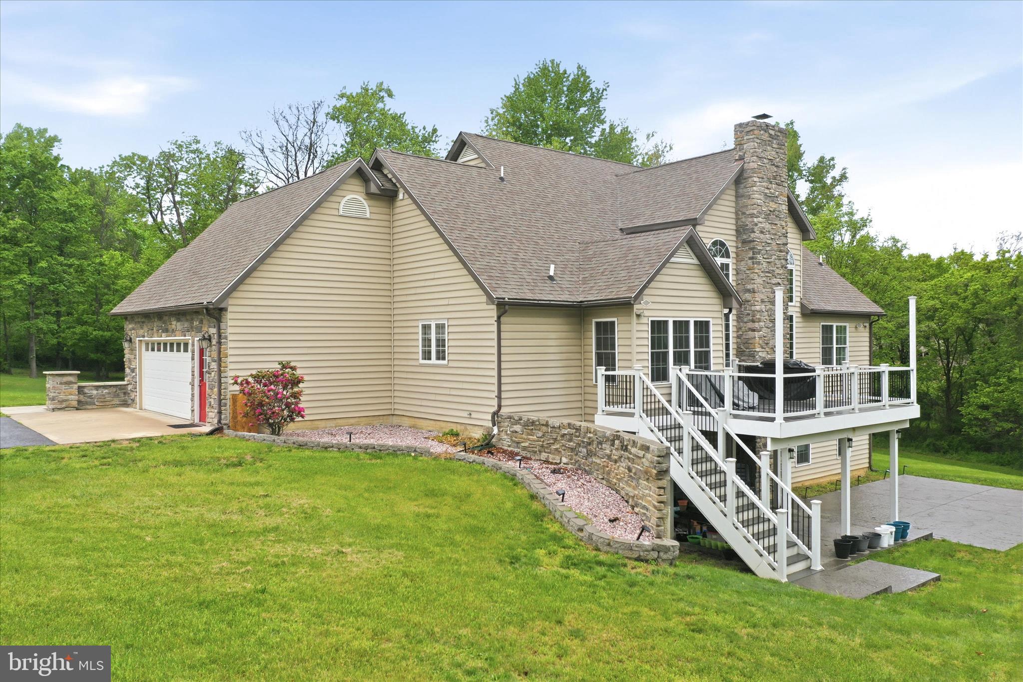 117 Beverly Lane Falling Waters, WV 25419 - Photo 7 of 63