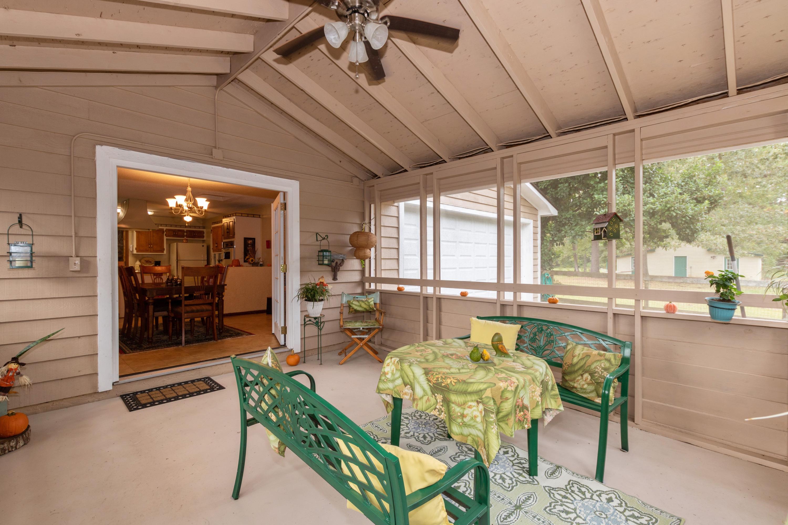 7357 Jacksonboro Road Round O, SC 29474 - Photo 5 of 36 03_7357JacksonboroRd_2003_HiRes