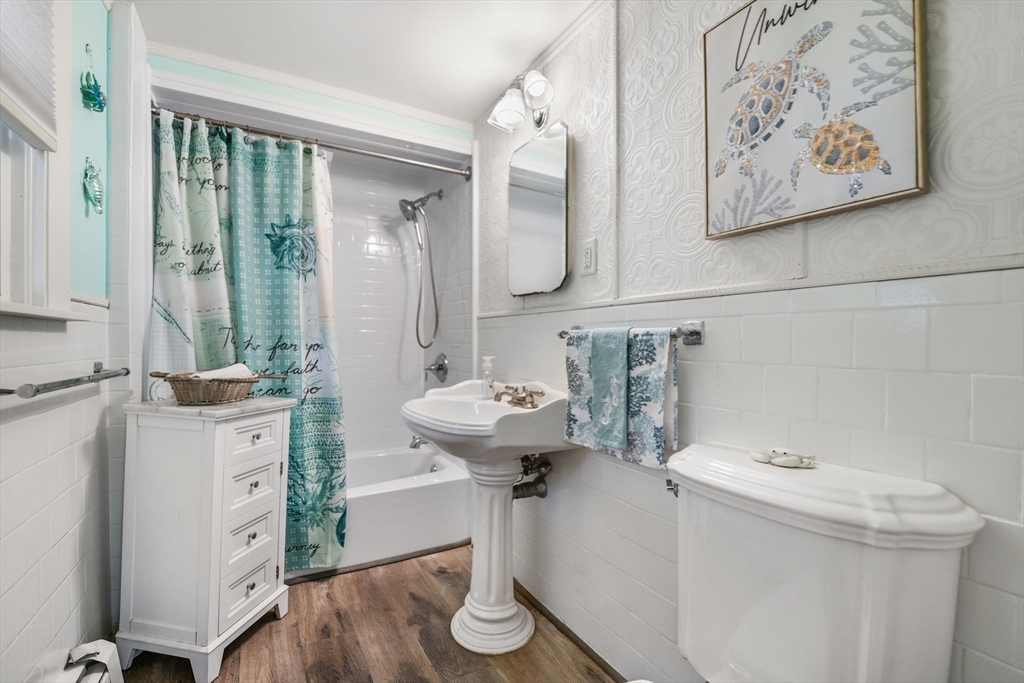 131 Fairhaven Road Mattapoisett, MA 02739 - Photo 25 of 37 Gallery Image 25