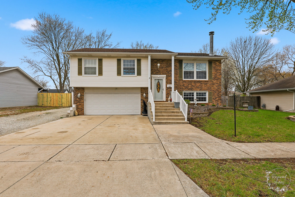 209 Meadows Road South Bourbonnais, IL 60914 - Photo 1 of 22