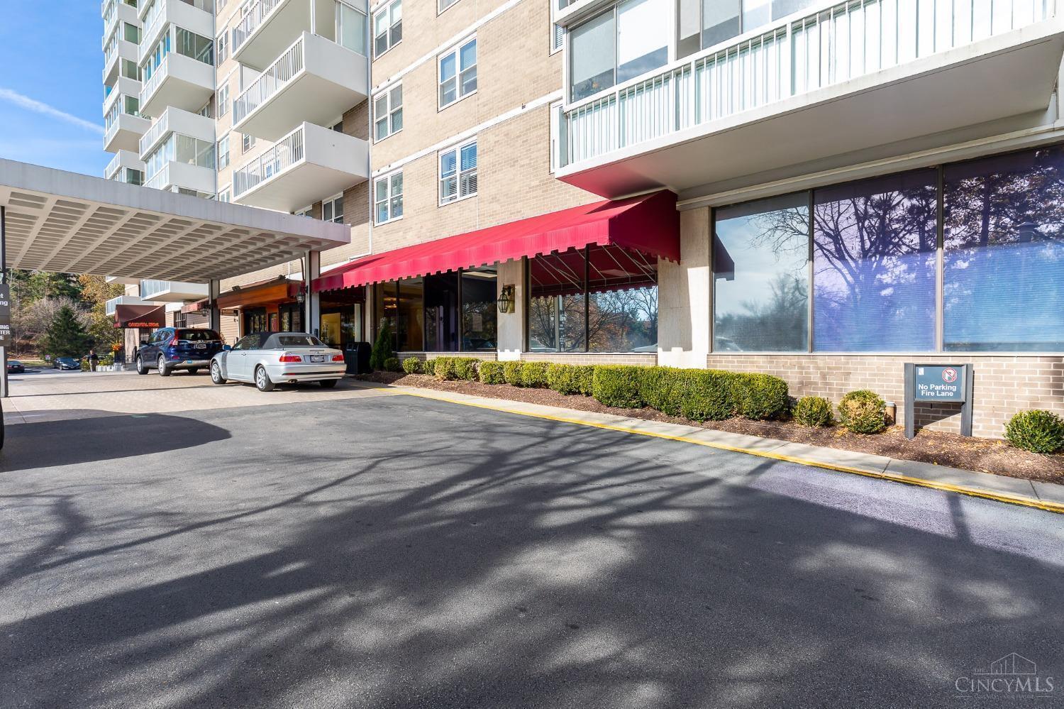 2444 Madison Road, Unit 1702 Cincinnati, OH 45208 - Photo 42 of 48