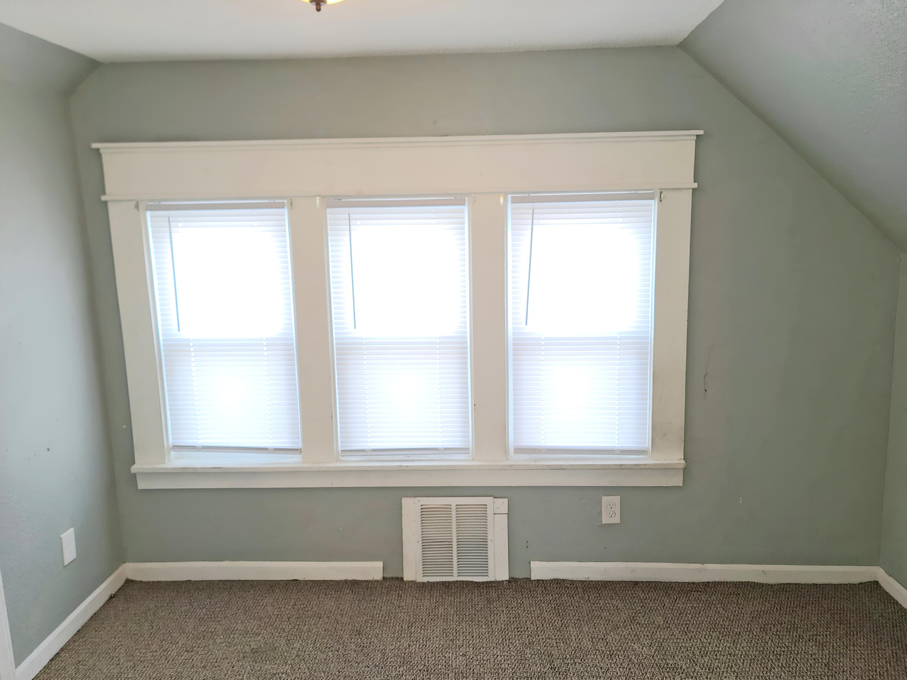 2616 North 38th Street Milwaukee, WI 53210 - Photo 26 of 26 Unit 2 bedroom2