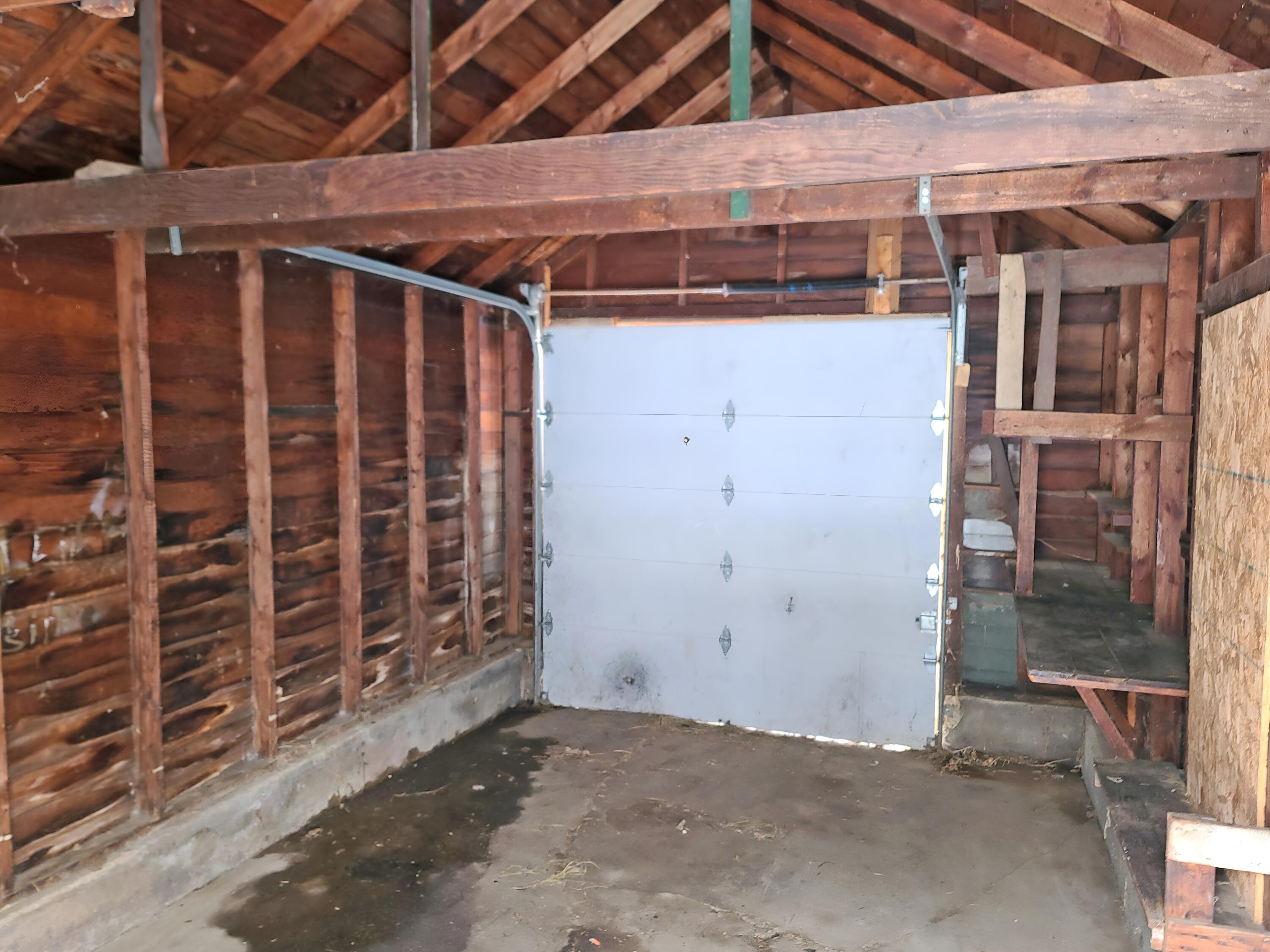 2616 North 38th Street Milwaukee, WI 53210 - Photo 7 of 26 Interior Garage