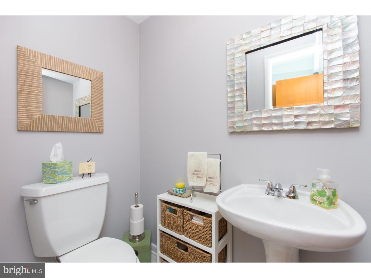 628 Barry Drive Springfield, PA 19064 - Photo 13 of 25 Half Bath
