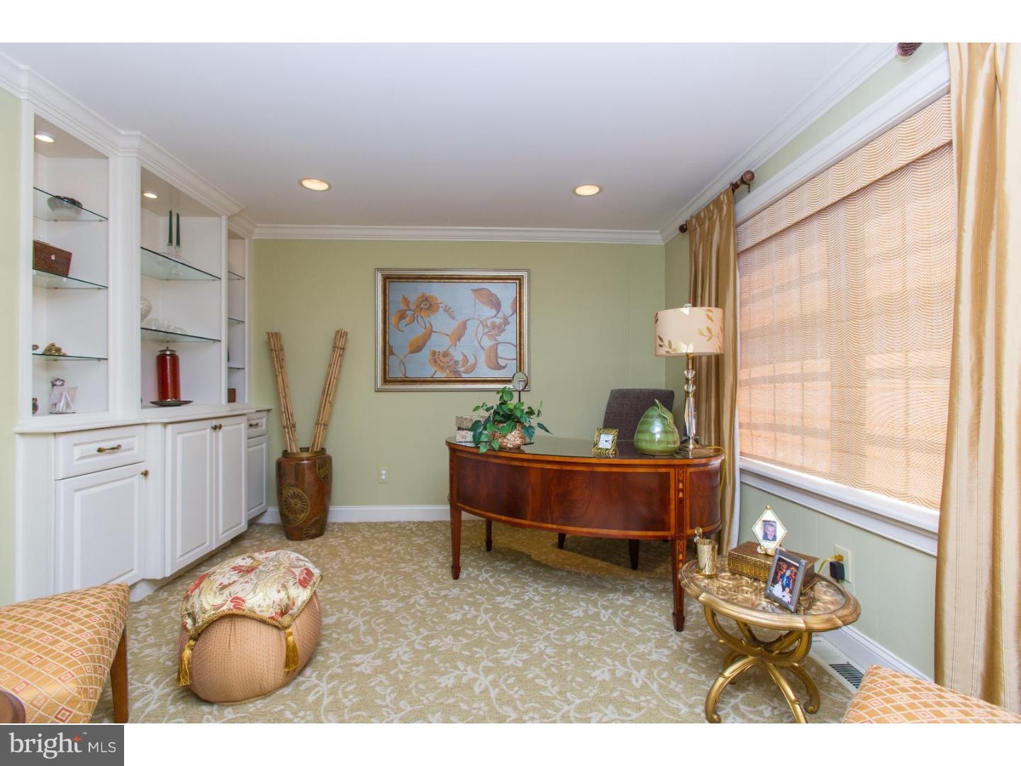 628 Barry Drive Springfield, PA 19064 - Photo 3 of 25 Office / Study