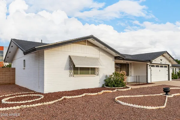 $299,000 | 643 North 67th Place, Mesa, AZ 85205