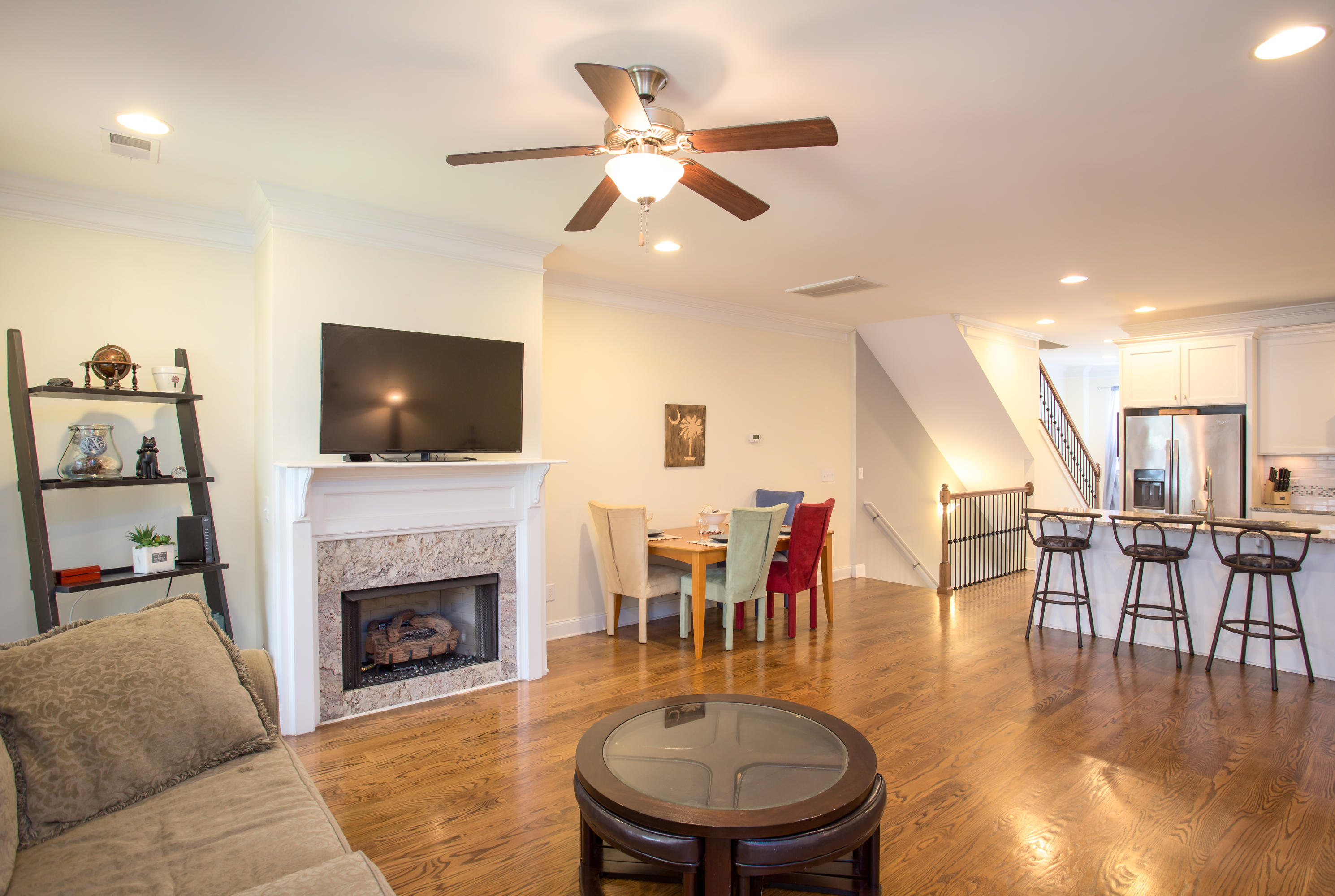 250 Slipper Shell Court Mount Pleasant, SC 29464 - Photo 7 of 24 250 Slipper Shell Court-6