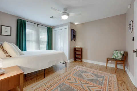 $350,000 | 707 Bishop Street, Smithville, TX 78957