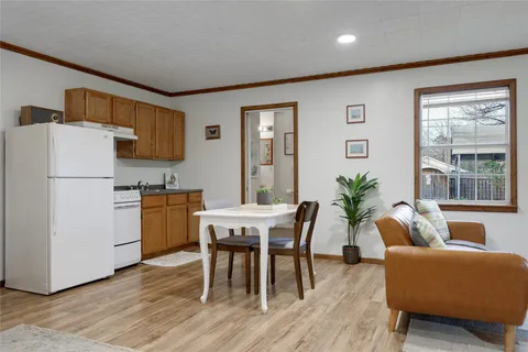 $350,000 | 707 Bishop Street, Smithville, TX 78957