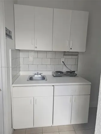 $1,450 | Essex Village, Hialeah, FL 33010