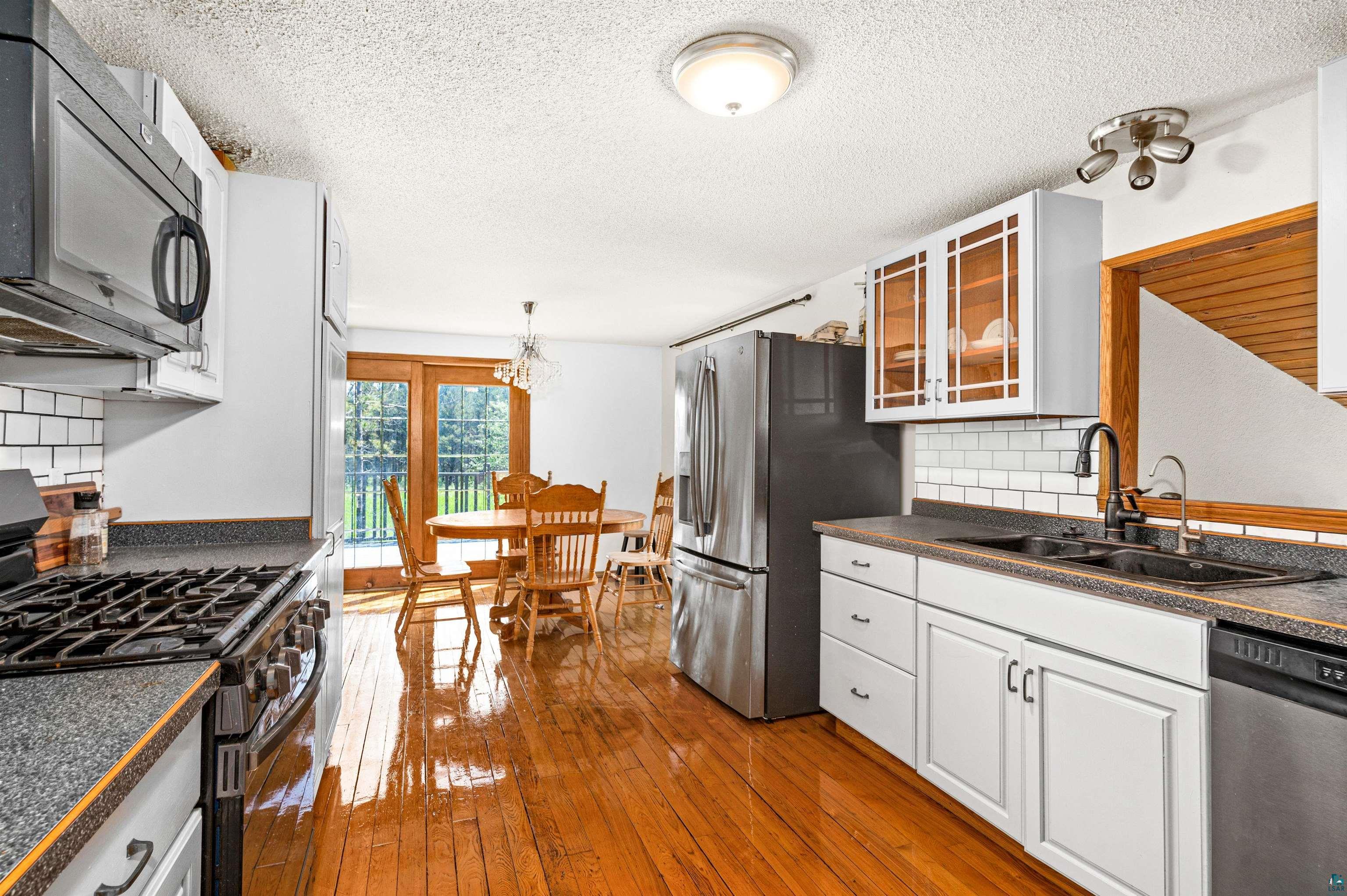5851 McQuade Road Duluth, MN 55804 - Photo 2 of 36