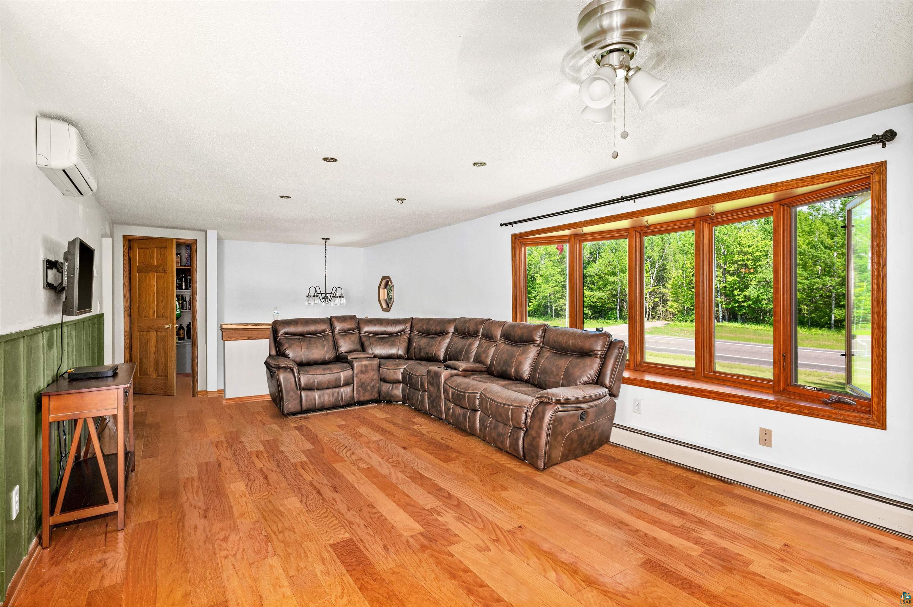 5851 McQuade Road Duluth, MN 55804 - Photo 4 of 36