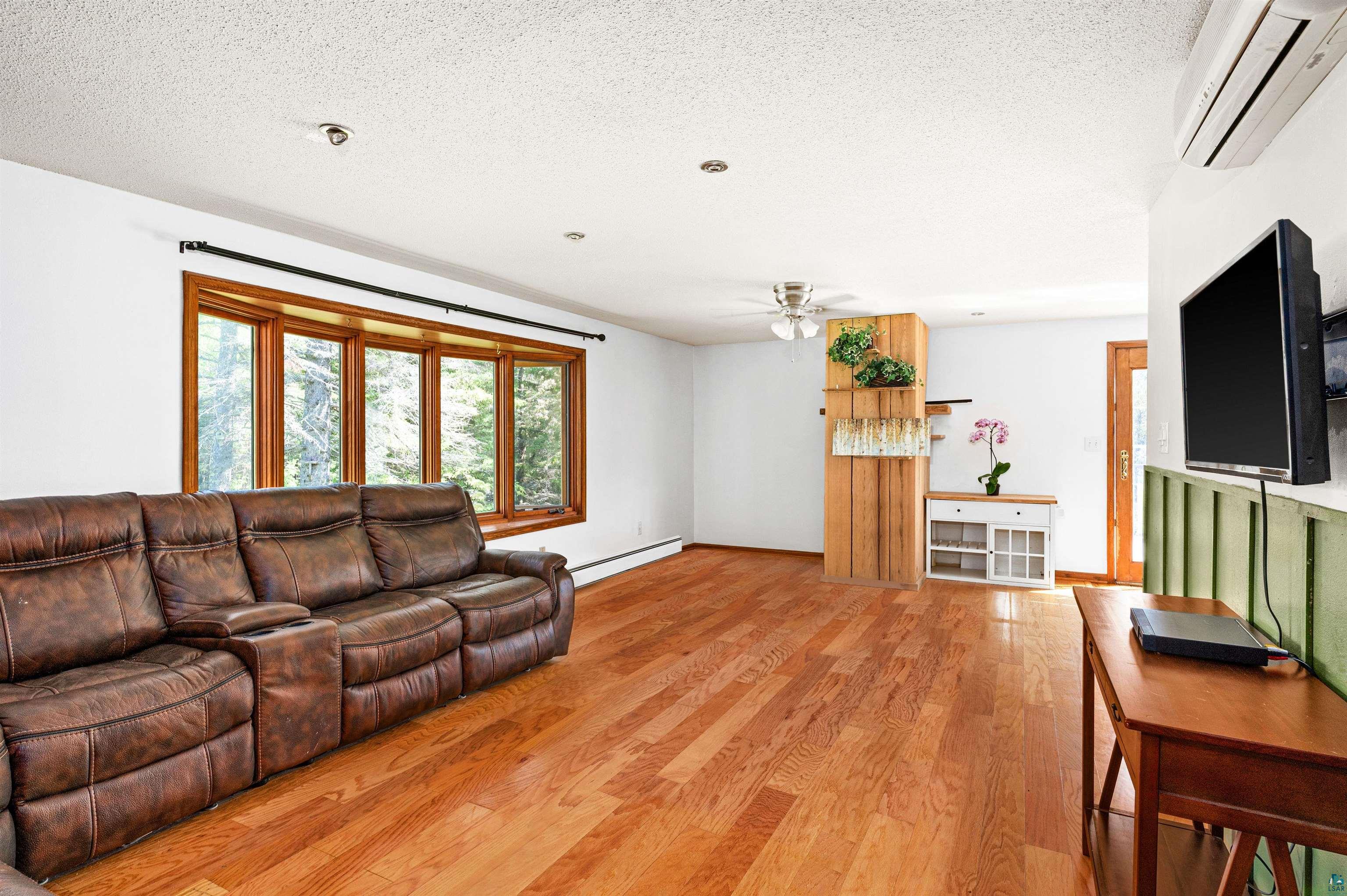 5851 McQuade Road Duluth, MN 55804 - Photo 7 of 36