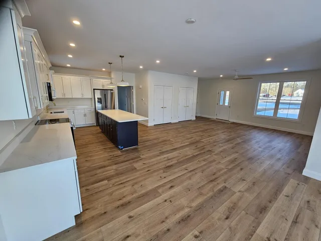 $749,900 | 611 South Street, Biddeford, ME 04005