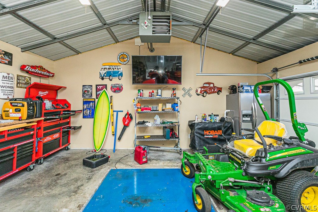 1982 Mountain Road Glen Allen, VA 23060 - Photo 37 of 49 a view of garage