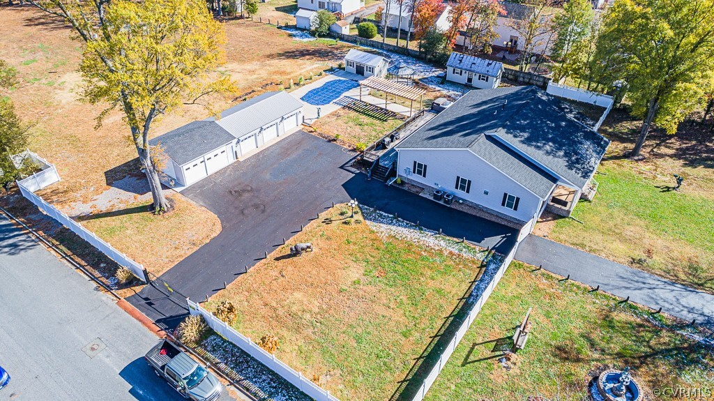 1982 Mountain Road Glen Allen, VA 23060 - Photo 5 of 49