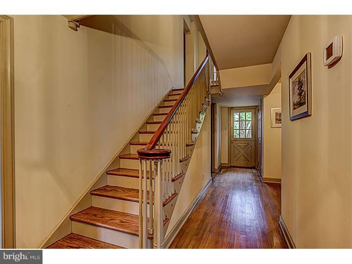 636 Golf Club Road Newtown Square, PA 19073 - Photo 2 of 23